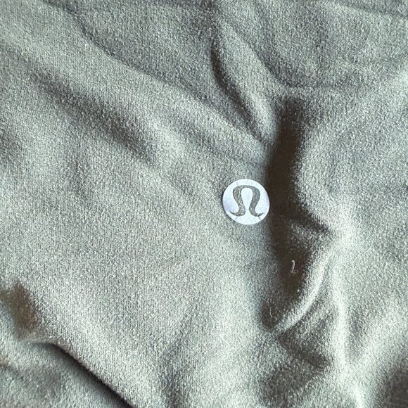Lululemon Align Legging Cropped 23" Size 6 Olive Green - Picture 4 of 5